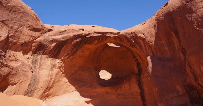 Monument-Valley-Big-Hogan